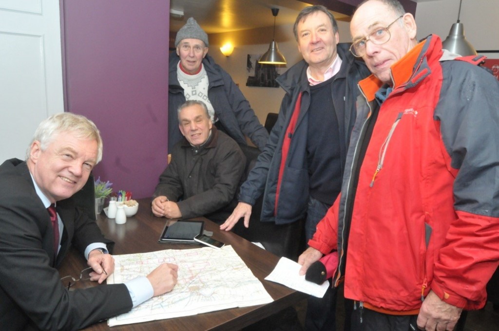 DD meets with local ramblers - Goole Times 17 December